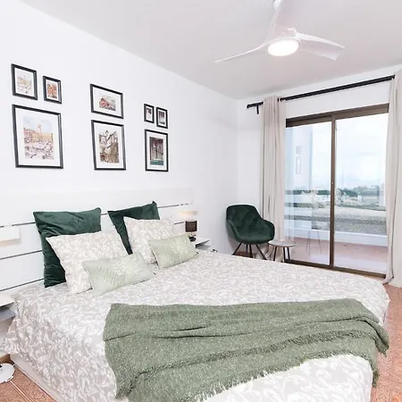 Sea View 2 Bedrooms In With Aircon