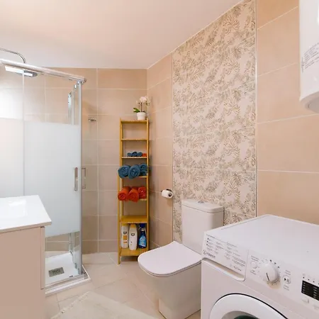 Sea View 2 Bedrooms In With Aircon